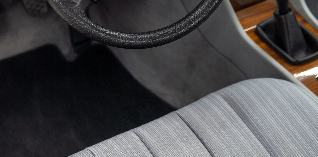 mercedes_230ce_story_prev.4